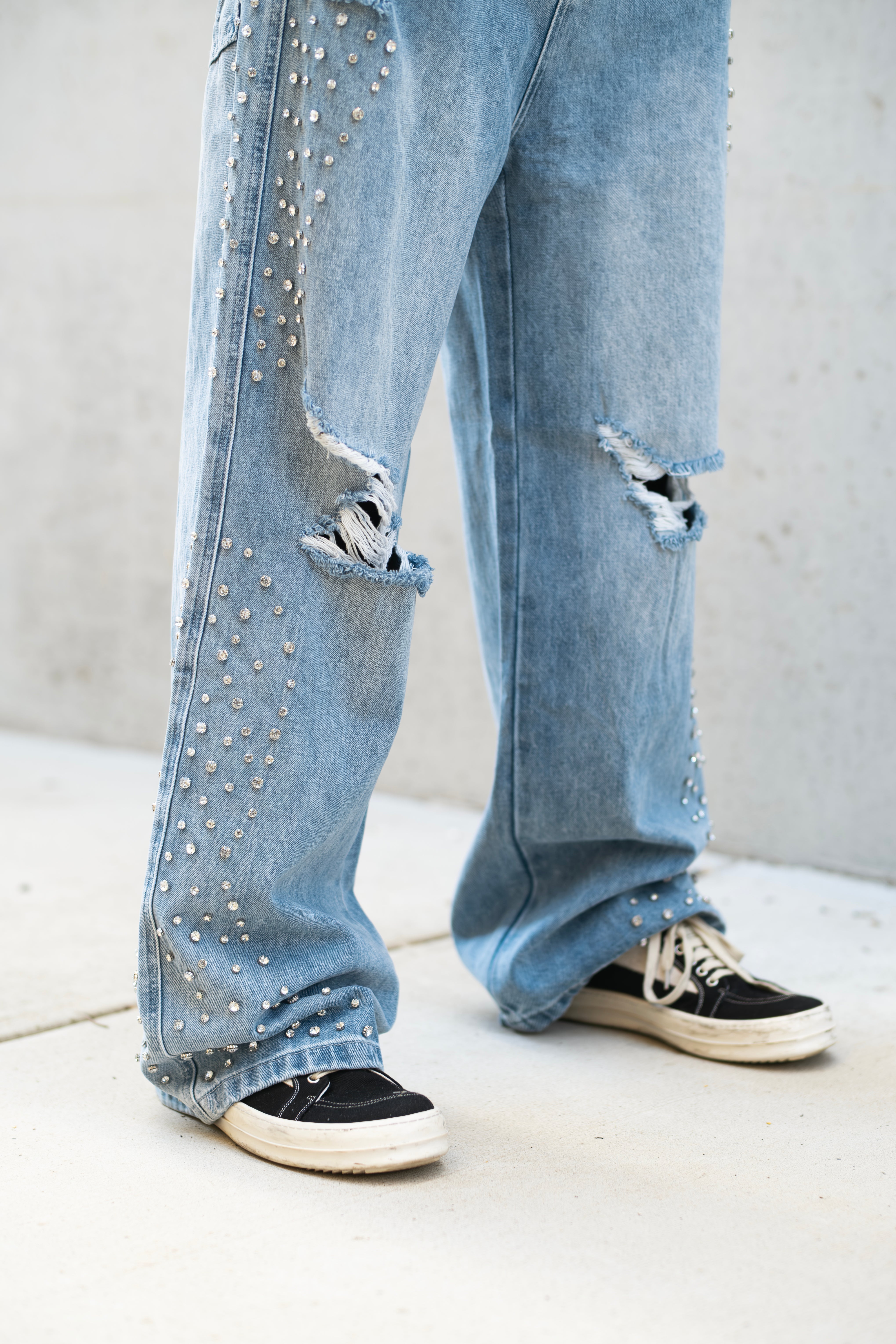 MIXED EMOTION Blue ‘Stone’ Baggy Jeans