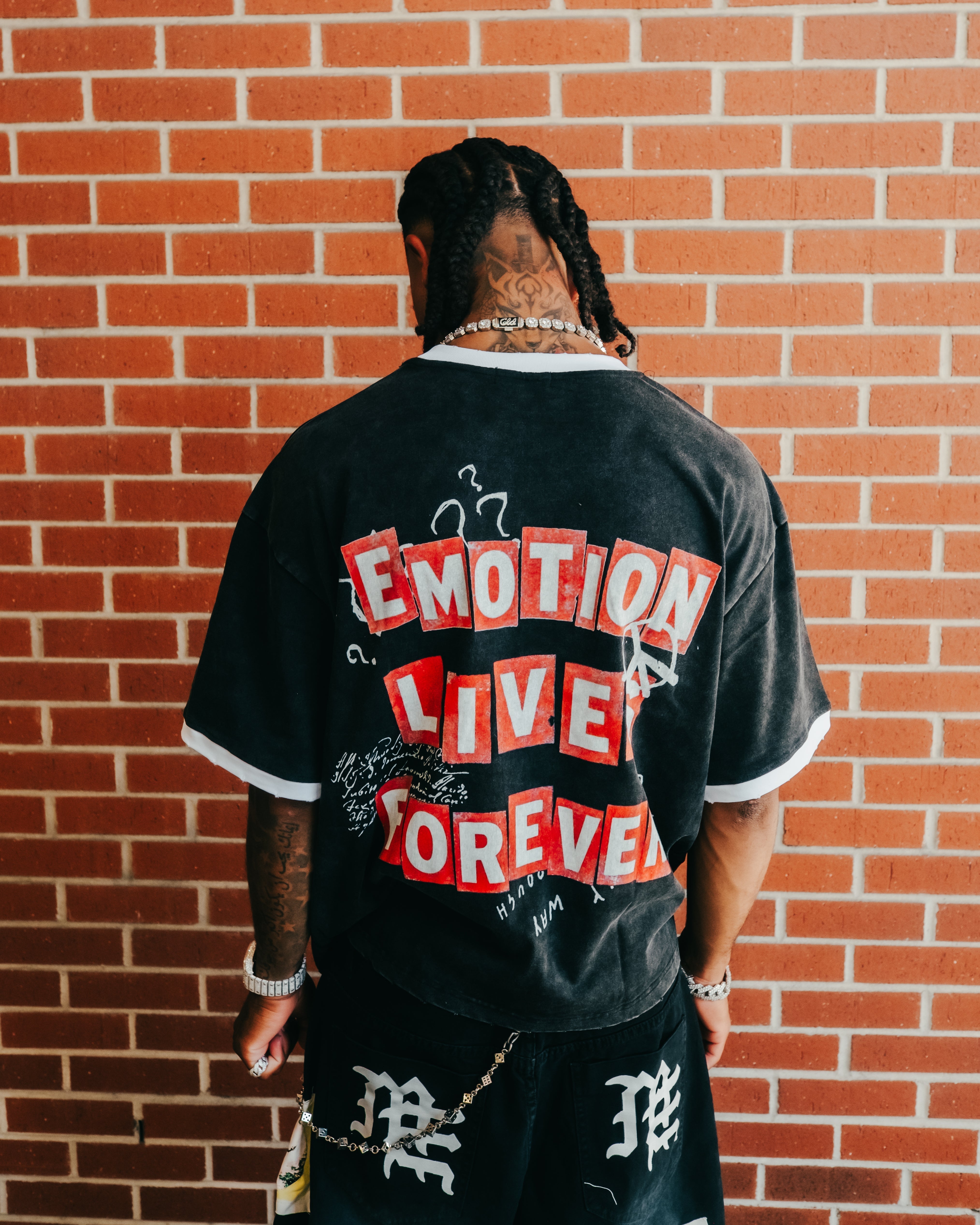 MIXED EMOTION Black “Static” Tee